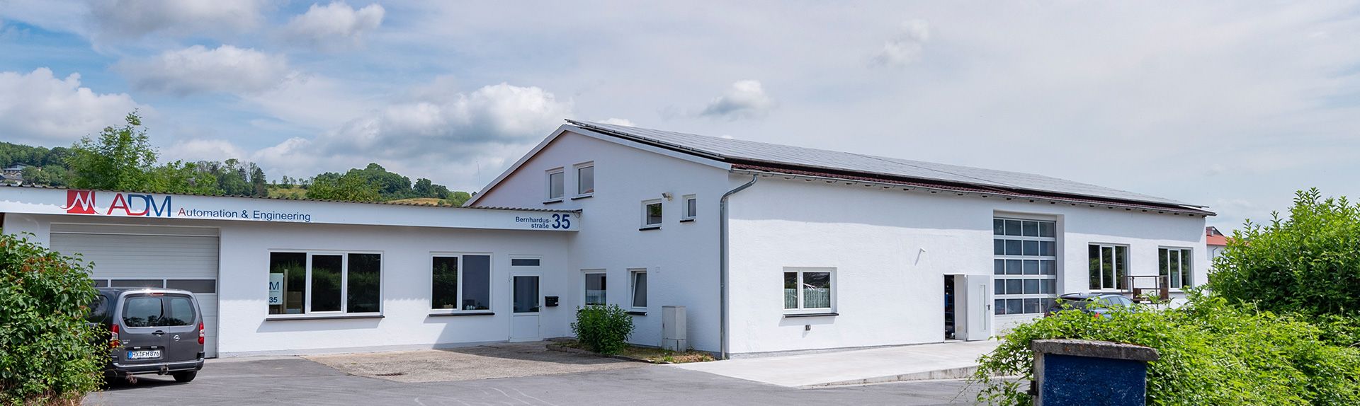 Blick auf das Bürogebäude der Firma ADM